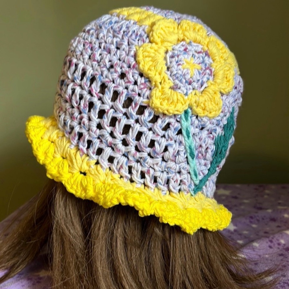 Crochet Bucket Hat with Yellow Flower Accent - Pastel Lavender Body medium